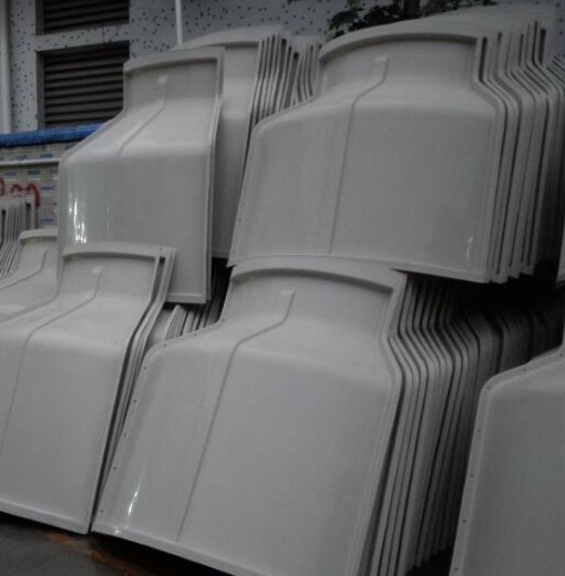 冷卻塔生產(chǎn)現(xiàn)場展示