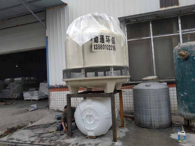 邛崍GL-50T高溫冷卻塔-安裝地成都眾恒印務(wù)有限責(zé)任公司