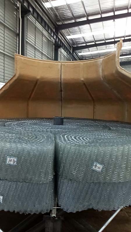 貴陽125T冷卻塔現(xiàn)場安裝圖