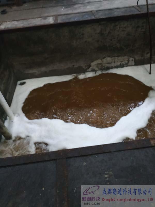 廣漢淬火液閉式冷卻塔循環(huán)系統(tǒng)安裝現(xiàn)場