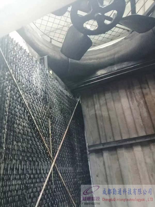 四川郫縣保稅區(qū)冷卻塔測(cè)試現(xiàn)場(chǎng)