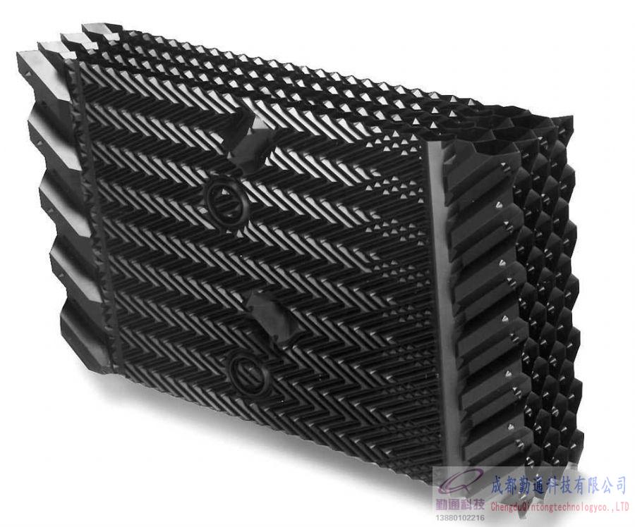 冷卻塔填料是促進水熱循環(huán)的主要因素，因此，要選擇優(yōu)質的冷卻塔填料。